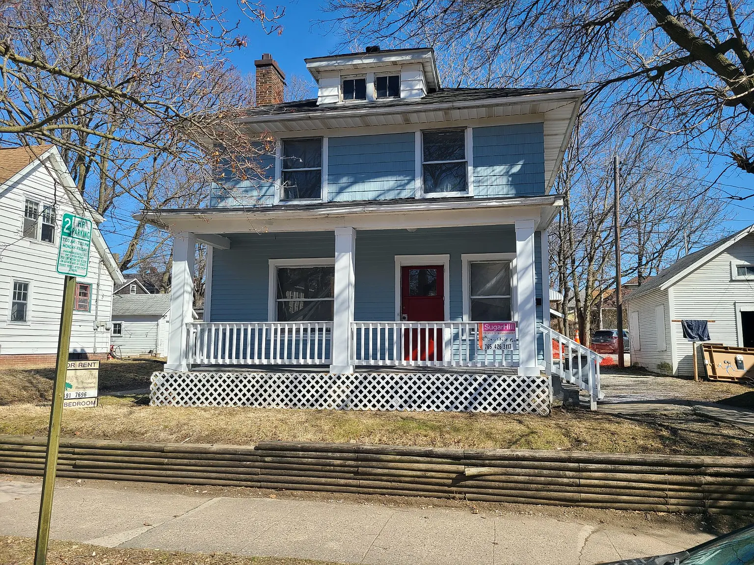 3 bed, 1.5 bath, 1414 sqft, $2,300 — Photo 2