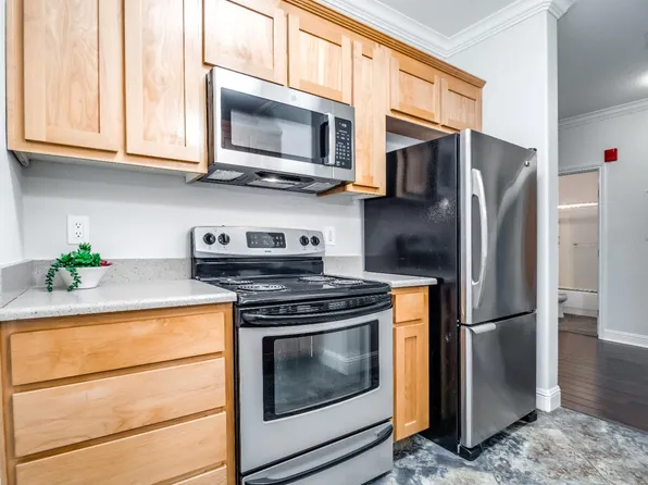 7598 Monterey Rd #260, Gilroy, CA 95020