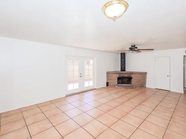 5738 E 2nd St, Tucson, AZ 85711