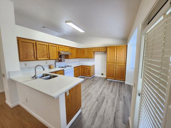 5661 Mapleton Way