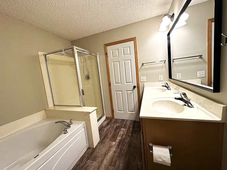 3492 Cherry Ln #F — Photo 34