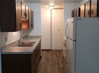 1416 10th Ave NE #1, Jamestown, ND 58401