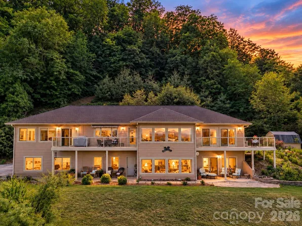 830 Trials Gap Dr #30, Waynesville, NC 28786