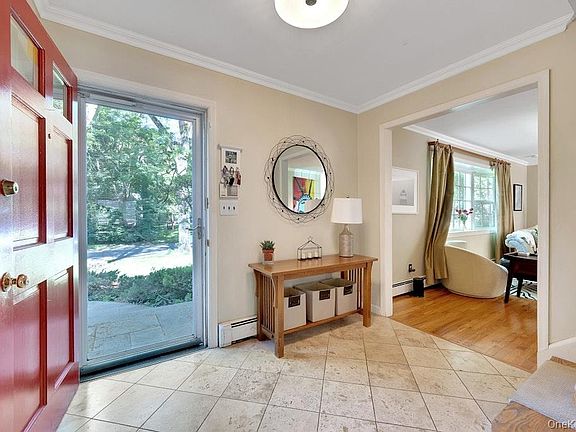 4th image of 12 Webb Road