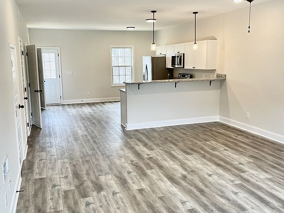4th image of 500 Peachers Mill Rd Building A