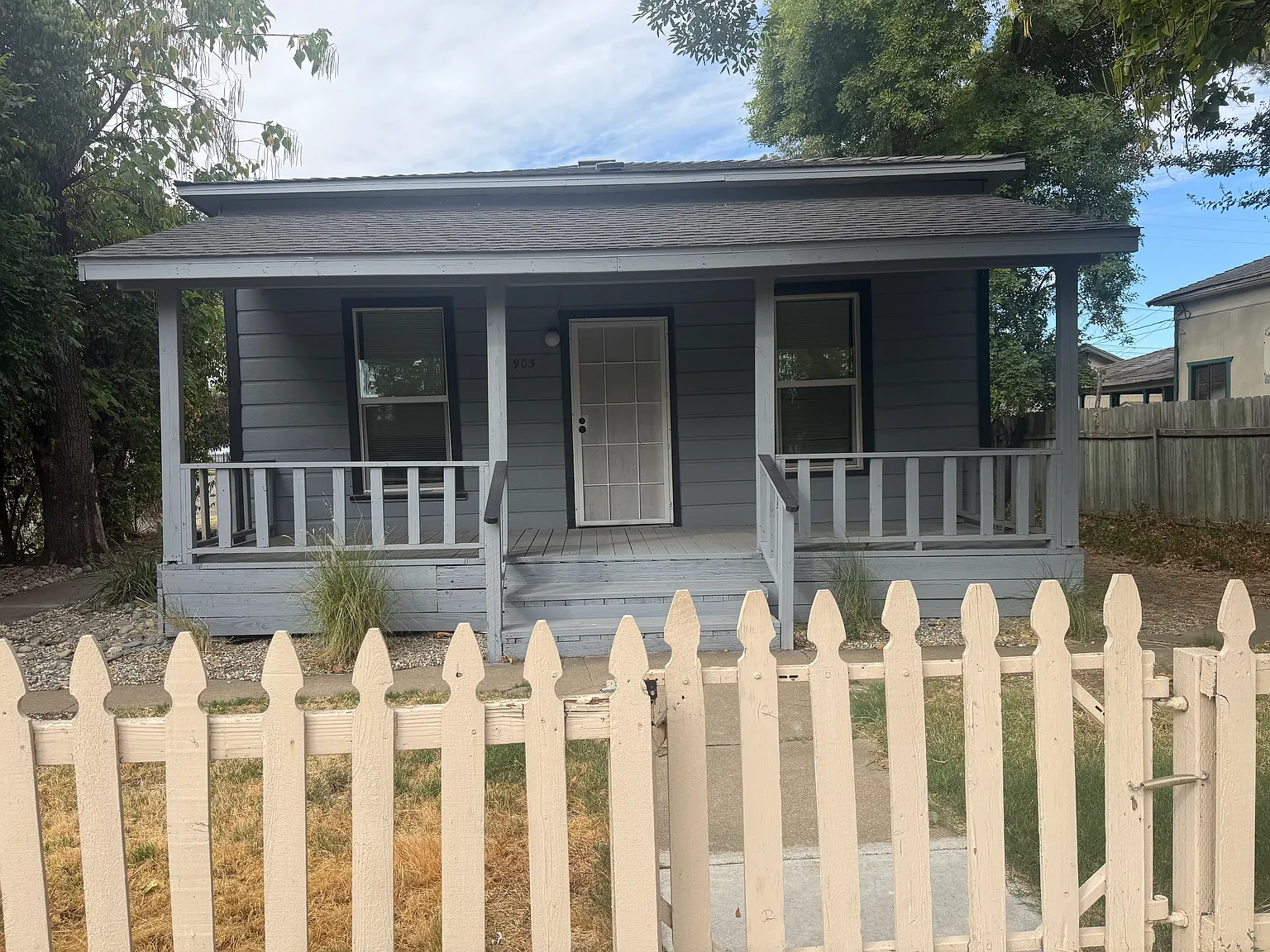 2 bed, 1.5 bath, 1034 sqft, $1,595 — Photo 1