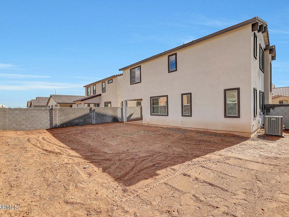 2nd image of 10778 W MCKINLEY Street