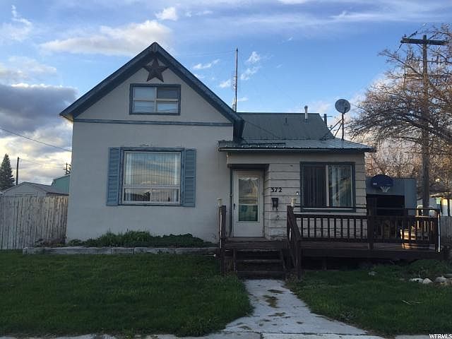 1st image of 372 Jefferson St
