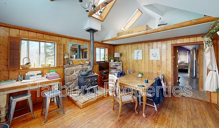 3322 Ridge Rd — Photo 1