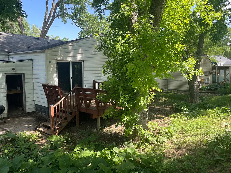 5710 Washington Ave — Photo 22
