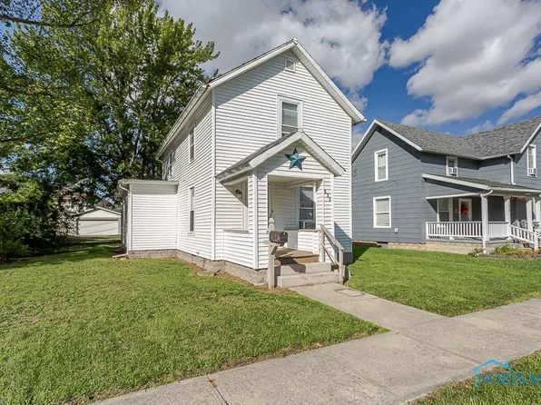 532 Union Pl, Fremont, OH 43420