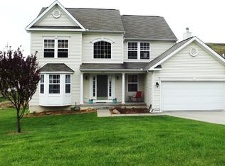 303 Dairy Ln, Morgantown, WV 26508