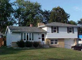 12572 O St, Omaha, NE 68137