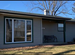 42 Birch St, Carpentersville, IL 60110