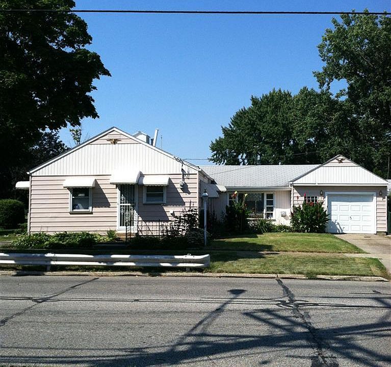 1st image of 4035 W 146th St