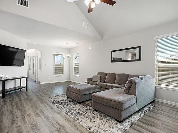 5th image of 2210 Windy Grove Dr