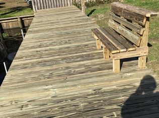 101 Floridian Club Ln, Welaka, FL 32193