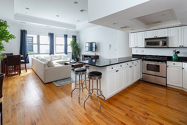 1st image of 25 Murray St APT 8E