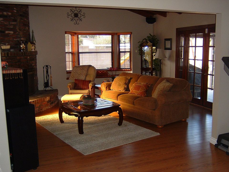 2nd image of 1429 Delamere Dr