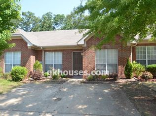 2791 Southwood Ln, Bessemer, AL 35022