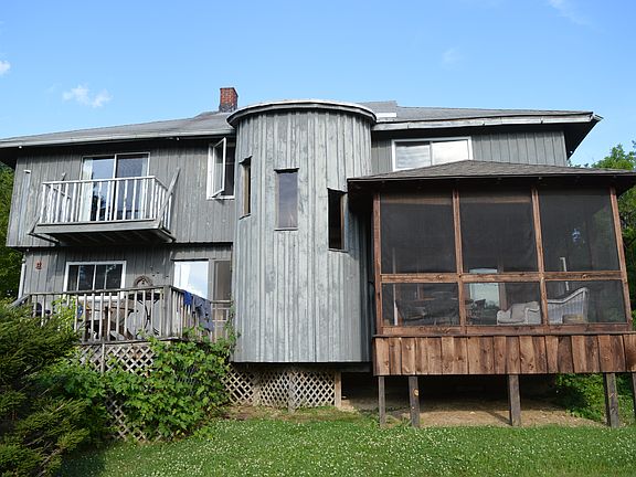 Rear and screen porch
