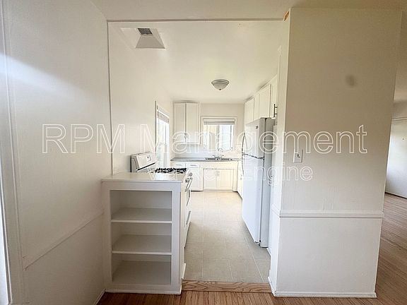 5th image of 1509 S Wooster St APT 1