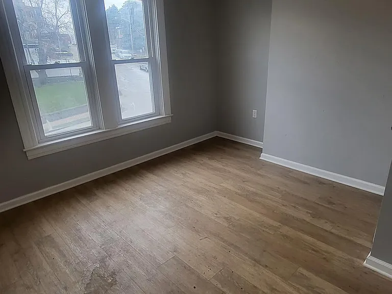 1216 Louise St #2 — Photo 11