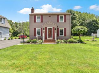 117 E Woodland Ave, Columbiana, OH 44408