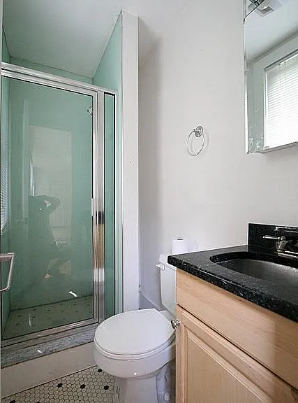 363 Columbia St #3 — Photo 10
