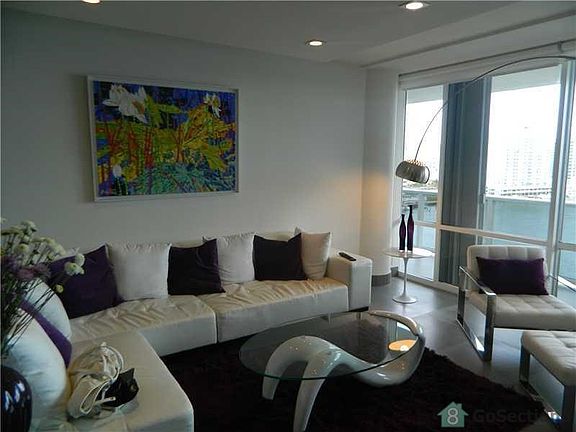 3rd image of 900 Bay Dr APT 804