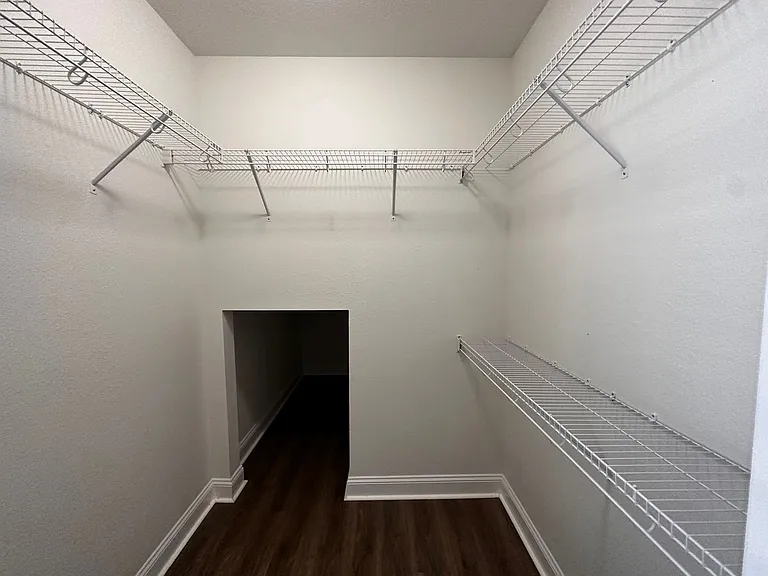 2918 Fontana St — Photo 9