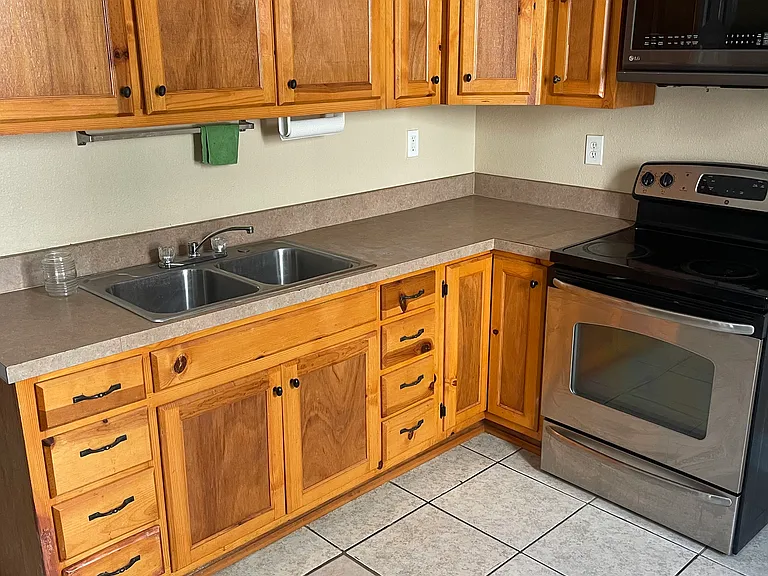 1714 Fern St — Photo 12