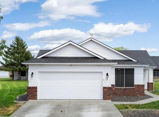 5 Hollyhock Ct, Pasco, WA 99301