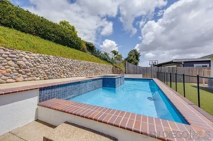 3641 Mount Aclare Ave — Photo 33
