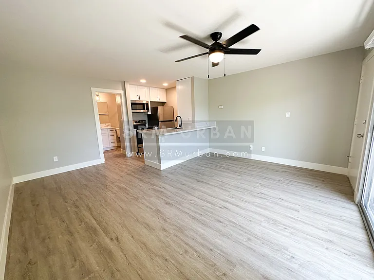 4767 Mansfield St #19 — Photo 12