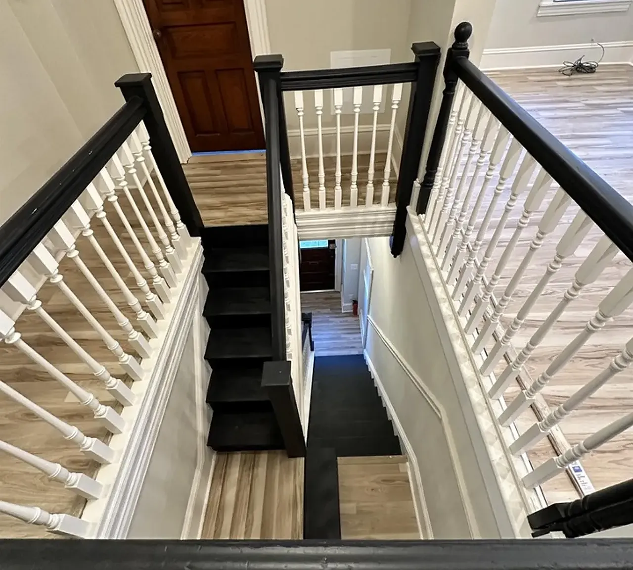 348 N Mulberry St - 1 — Photo 3