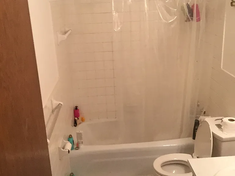 500 Broadway St NE #5 — Photo 2