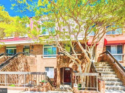 624 15th St S Unit 1, Arlington, VA, 22202