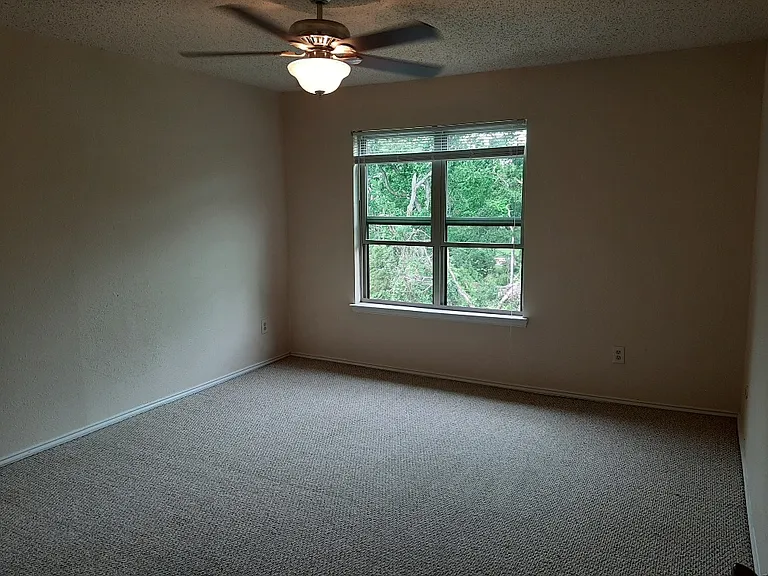 8109 Skillman St #3023 — Photo 9