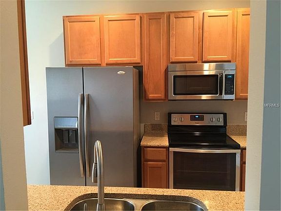 3rd image of 424 Scarlatti Ct