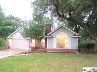 143 Twin Oak Rd, Seguin, TX 78155