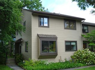 4 Downing Pl UNIT A, Poughkeepsie, NY 12603