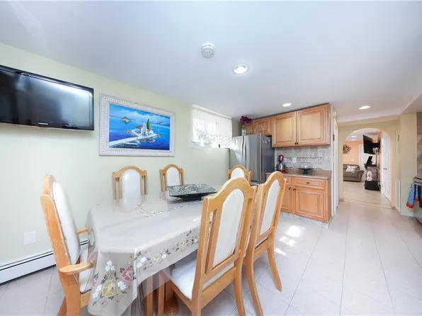 49 Lewiston Street image 42 of 45