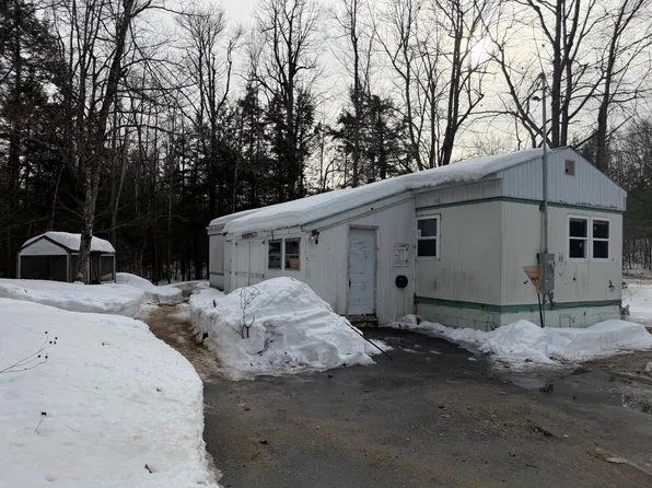 5 Kimball Hill Rd, Cornish, ME 04020