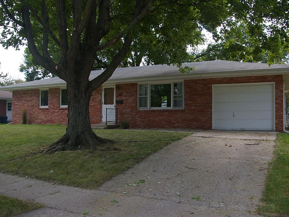 1st image of 1307 Maxwell Ave