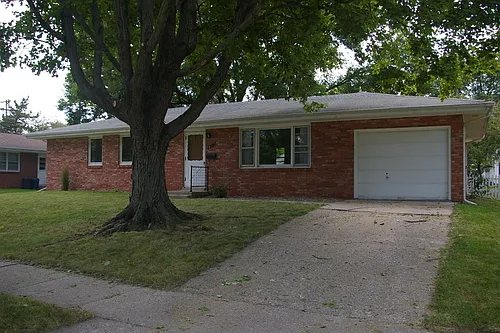 1307 Maxwell Ave Photo 1