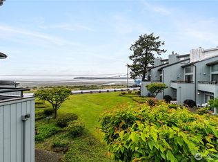 Jacobs Landing Condominiums, Blaine, WA 98230