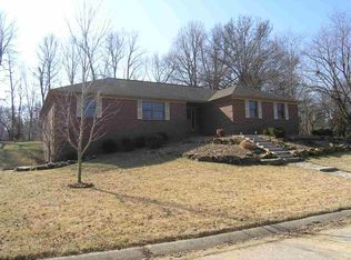 11101 Forest Edge Rd, Evansville, IN 47712