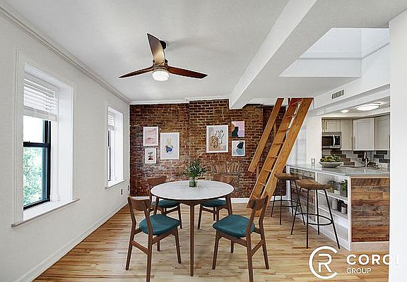 4th image of 123 Saint James Pl APT 4