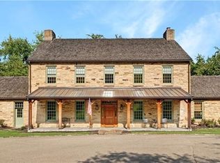 235 Ridgehaven Ln, Pittsburgh, PA 15238